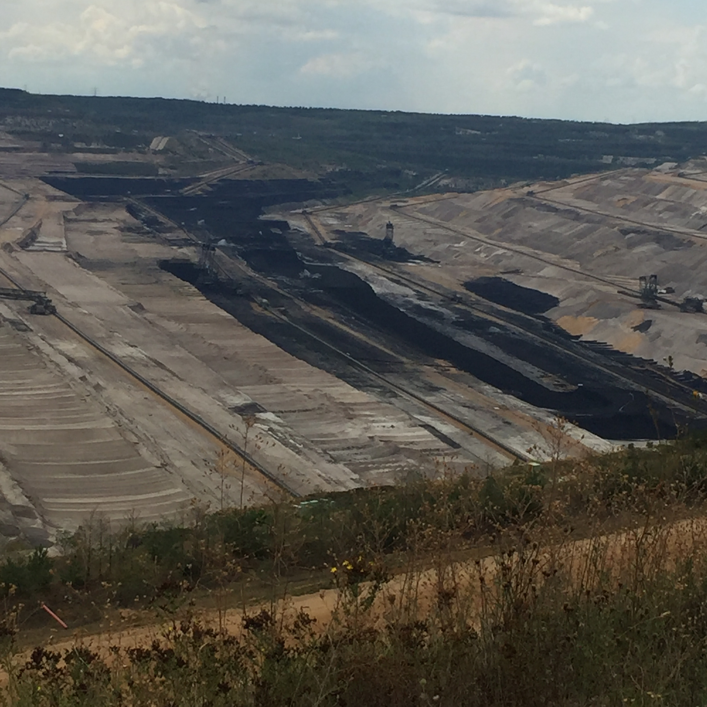 Foto in den Tagebau Hambach